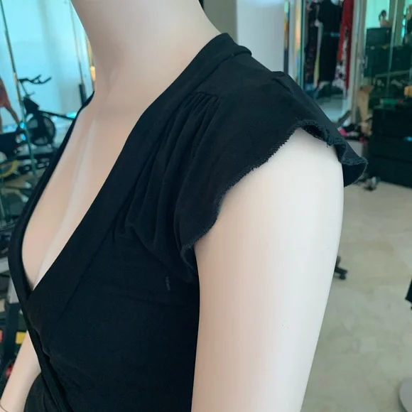 BEBE sexy capped sleeve wrap dress - Picture 5 of 14